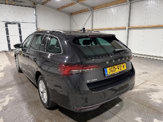 Skoda Octavia 1.5TSI MHEV 85kW Automaat Business Edition picture 12