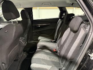 Peugeot 5008 1.2PT 96kW Active Pack Business 7Persoons picture 49