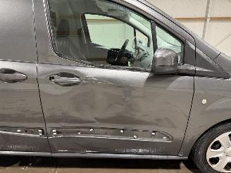 Ford Transit Courier Van 1.0 74kW Airco Trend picture 15
