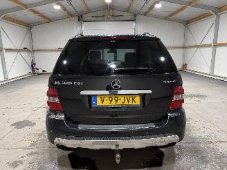 Mercedes M-klasse 320CDI 165kW Automaat Airco Luchtvering Navi AWD picture 7