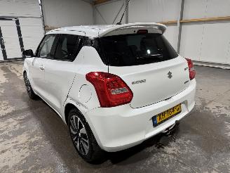 Suzuki Swift 1.0 Smart Hybrid 82kW Airco Camera STIJL picture 12