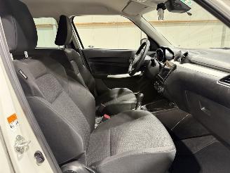Suzuki Swift 1.0 Smart Hybrid 82kW Airco Camera STIJL picture 32