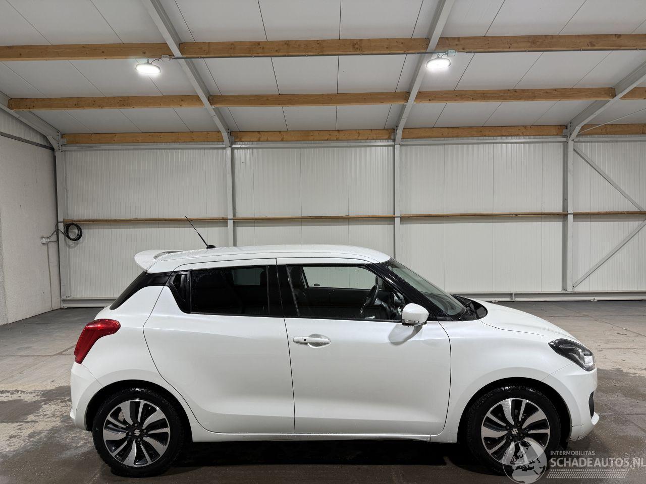Suzuki Swift 1.0 Smart Hybrid 82kW Airco Camera STIJL