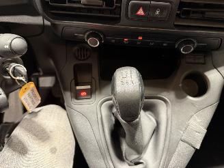 Peugeot Partner 1.5BlueHDI 73kW Premium picture 19