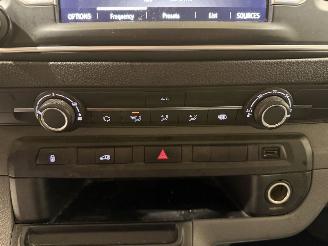 Opel Vivaro-e 50kWh 100kW L3H1 picture 32