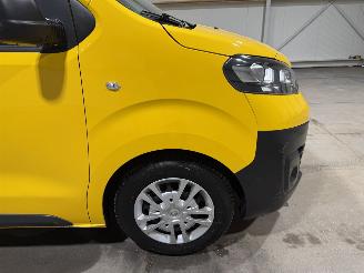 Opel Vivaro-e 50kWh 100kW L3H1 picture 16