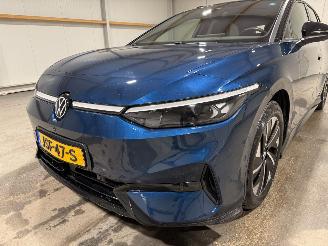 Volkswagen ID.7 86kWh 210kW Tourer Limited Edition Pro S picture 19