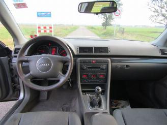 Audi A4 2.5 TDI 170PK picture 4