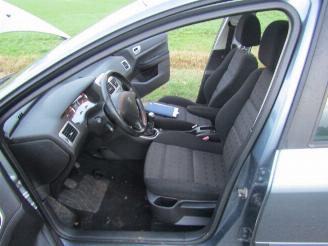 Peugeot 307 1.6 HDi Sw Pack Clima 2006-03 picture 11