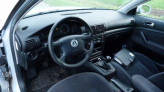 Volkswagen Passat 1.8 92kw  211.000km nap!!!  1998 picture 10