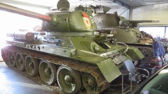 damaged other Overige  T 34 1945 1944/6
