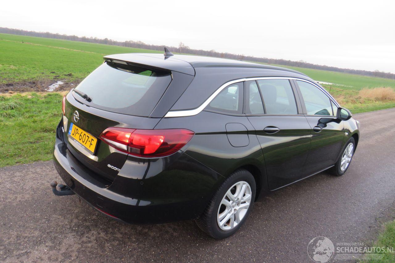 Opel Astra SPORTS TOURER+ 1.0 77kw 105pk  Business+  Euro 6 Navigatie Clima  2016