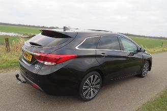 skadebil auto Hyundai I-40 1.7 CRDi I Catcher Premium Automaat  140pk  Camera Leer Navigatie [ nieuwe model 2017/4