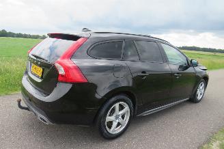 Volvo V-60 2.0 D 120 pk  Pular+ Dynamic  Euro 6 schuifdak Leer  Camera Navigatie  2017 picture 5