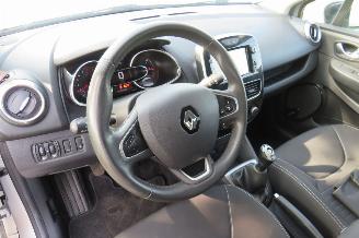 Renault Clio 0.9 TCe 2017 Limited  174.000km nap 5 Drs Navigatie picture 8