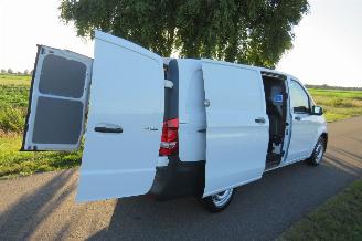 Mercedes Vito 111 CDI Lang  114pk 204.000km nap Airco [ Schade Vrij 2018 picture 15