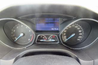 Ford Focus 1.0 Eco Boost 122.000km nap Edition 5Drs Navigatie [ Nieuwstaat 2014 picture 8