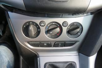 Ford Focus 1.0 Eco Boost 122.000km nap Edition 5Drs Navigatie [ Nieuwstaat 2014 picture 21