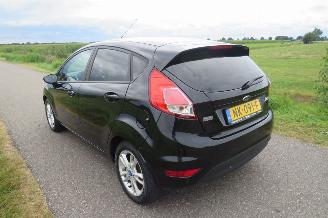 Ford Fiesta 1.0 80pk Titanium 12-2014 Navigatie Airco 5drs  topstaat picture 16