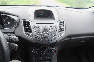 Ford Fiesta 1.0 80pk Titanium 12-2014 Navigatie Airco 5drs  topstaat picture 9