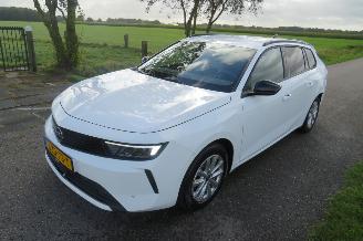 Opel Astra SPORTS TOURER 1.2 Turbo Edition 110pk 2025  27.000km nap Camera Navi Stoelverwarming vol optie picture 12