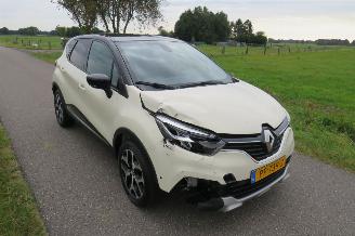 Renault Captur 1.2 TCE 118pk Automaat 70.000km nap Camera Navigatie Clima  2017 -06 picture 6