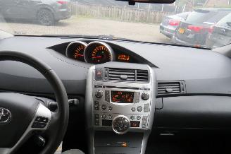 Toyota Verso 1.8 VVT-I  2011 147pk Mpv  Panorama dak 160.000km nap  Airco [ Topstaat picture 17