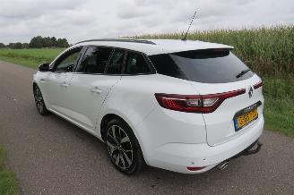 Renault Mégane 1.3 116pk  TCe Bose Navigatie Sport stoelen  186.000km nap Leer Sport [  2020 picture 11