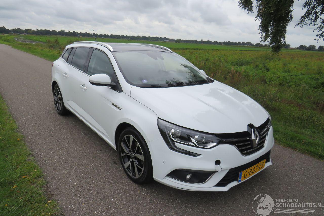 Renault Mégane 1.3 116pk  TCe Bose Navigatie Sport stoelen  186.000km nap Leer Sport [  2020