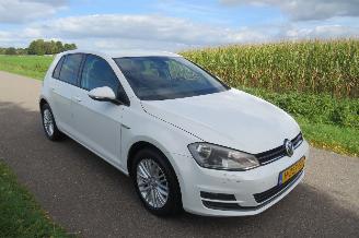 Volkswagen Golf 7  1.2 86pk TSi Cup 5drs 205.000km Topstaat  2014 Airco verwarmde stoelen picture 4