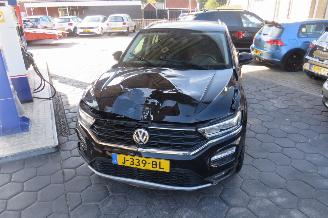 Volkswagen T-Roc 1.5 TSI Automaat Style  101.000km nap Camera 2020-07 Splinternieuw picture 15