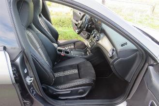 Mercedes Cla-klasse 200 D Automaat 136pk Shooting Break AMG Edition Glasendak [ Facelift model picture 15