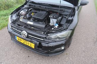Volkswagen Polo 1.0 TSi 95pk Euro 6 5drs Airco Navigatie 2018 topstaat  rijdbaar koelers oke picture 8