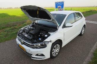 Volkswagen Polo 1.0 TSI 5drs  Comfortline  Navigatie Camera   2019 Topstaat picture 12