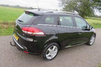 Renault Clio 1.5 DCI  90pk Euro 6 Night&Day  topstaat Camera Navigatie Stoelverwarming picture 13