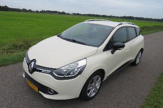 Renault Clio 1.5 DCI Eco Expression   205.000km nap Navigatie Airco  2015 Topstaat picture 4