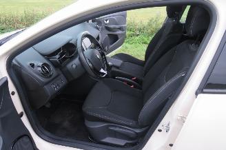 Renault Clio 1.5 DCI Eco Expression   205.000km nap Navigatie Airco  2015 Topstaat picture 21
