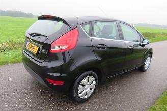 Voiture accidenté Ford Fiesta 1.6 TDCI  98.000km!!!!!! Nap [ Nergens te koop  96.000km  nap 2011 Airco 5drs titainum 2011/9