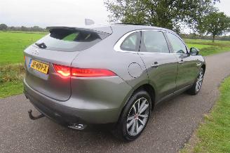 Jaguar F-Pace 2.0D 180pk Automaat Portofolio 4 AWD Panoramadak  [ splinter nieuwe Motor bij 137.000 km SUV picture 30