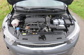 Kia Stonic 1.0 T GDI MHEV GT Line MPV 33.000km  camera navigatie  airco Nieuwstaat picture 11