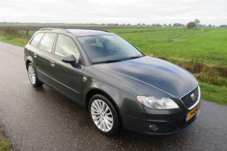 damaged passenger cars Seat Exeo ST 1.8  TSI 120pk 2011  Airco  Comfort Edition parkeerschade 2011/5