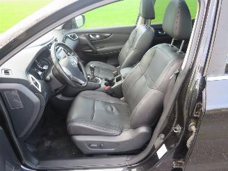 Nissan Qashqai 1.6 163pk Tekna SUV 160.000km nap Camera  leer Panoramadak  Stoelverwarming 2015 picture 14