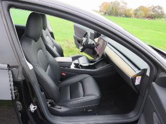 Tesla Model 3 Gerserveerd  Automaat Elektrisch TESLA 106.000 km 2019 panoramadak Leer Navigatie  [ instappen eb rijden picture 6
