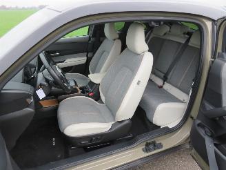 Mazda MX-30 SKY Activ Automaat  Elektrisch 14.000km 2023 Makoto  Camera Navigatie  leer  [splinternieuw picture 7