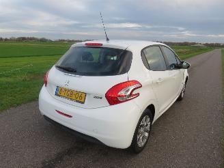 Peugeot 208 1.2 VTI 5drs Active Airco Navie   2013  Active Style picture 17