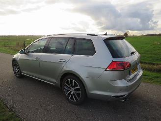 krockskadad bil auto Volkswagen Golf 1.4 TSi  140pk Automaat  Highline Camera Navigatie Leer  Schuifkanteldak 2013/7