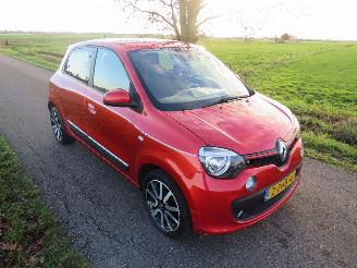 Schadeauto Renault Twingo 1.0  71pk  SCe 5Drs Dynamique 2015 Airco topstaat 2015/10