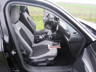 Opel Mokka 1.2 Turbo GS Line 131pk Euro 6 SUV 42.000km Camera Navie Stoel verwarming picture 3