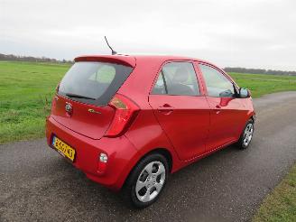 Kia Picanto 1.0 CVVT ISG 69pk 170.000km 5Drs  Airco   2013 picture 3