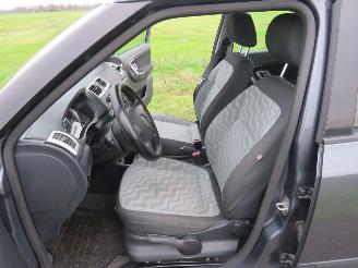 Skoda Fabia 1.2 12v GO  Airco  Topstaat picture 13